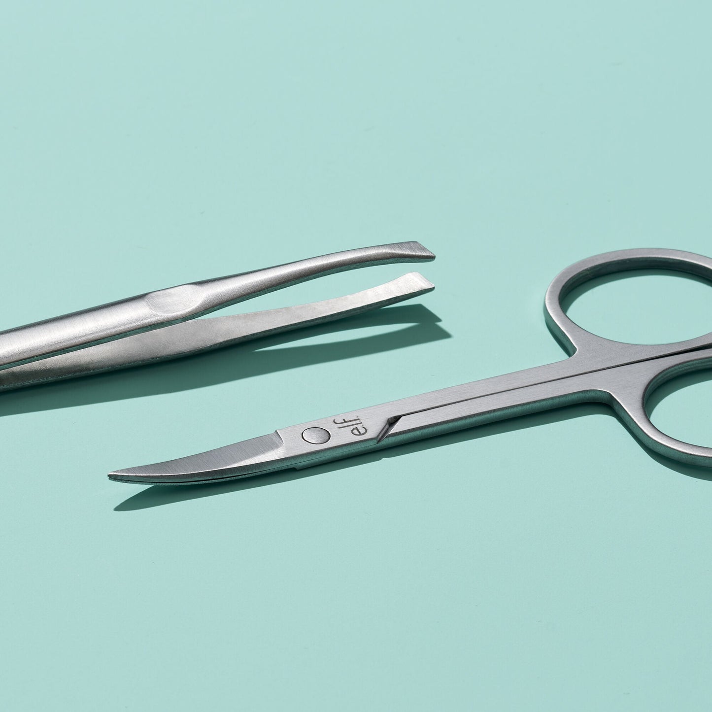 on-point-brow-kit-l1 011822_Brow-ToolSet-V1_0019-RGB_IGF.jpg