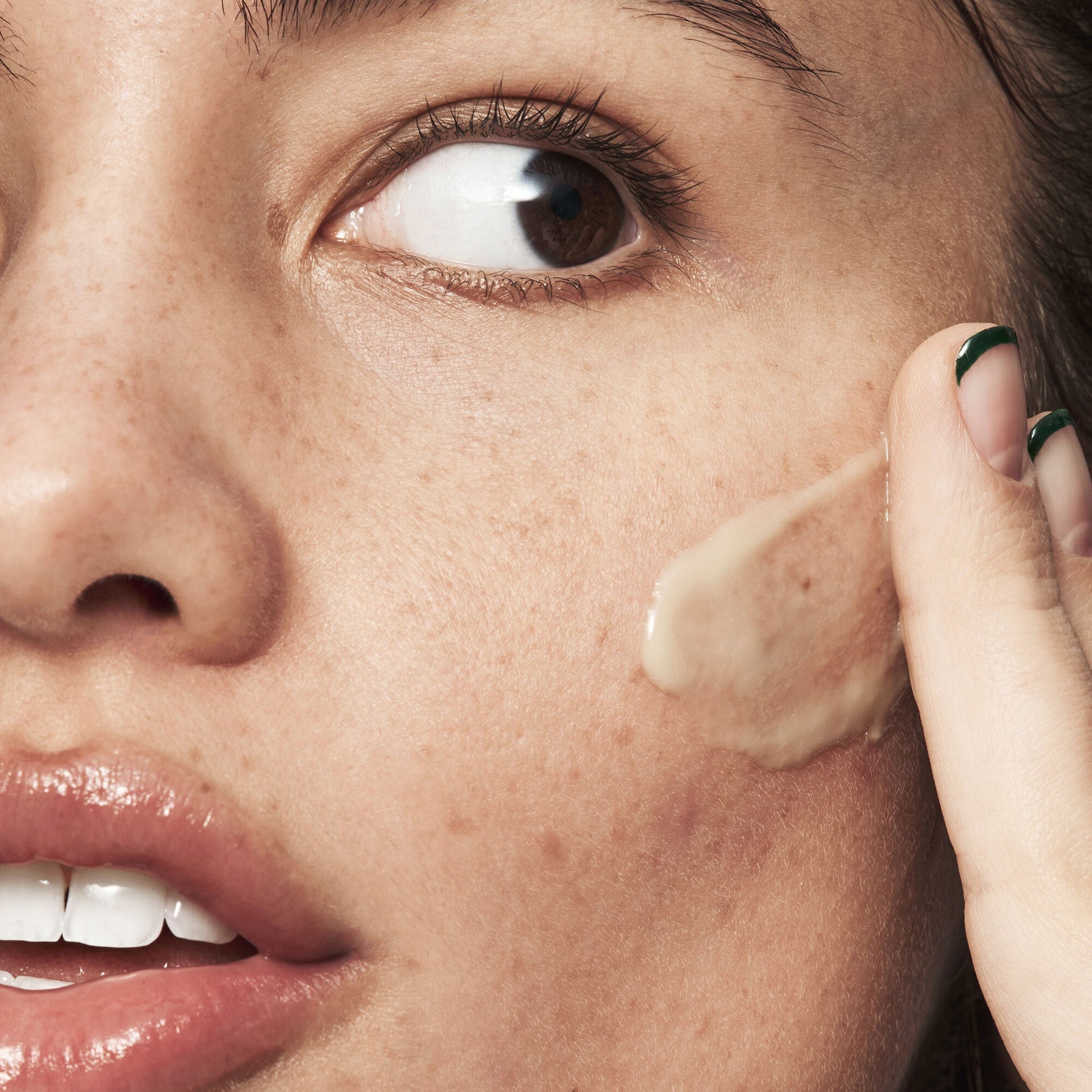 blemish-breakthrough-acne-calming-water-cream-w9 021522_Isabella_Acne_After_0462_FINAL_IGF_9e5f70b6-f47c-4bf3-9a7f-a9f223867f61.jpg