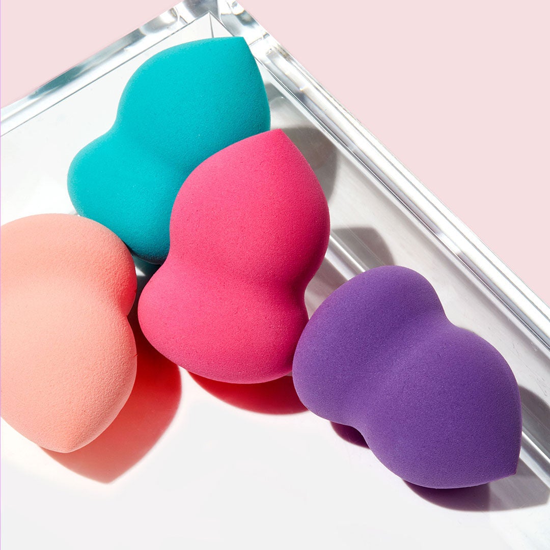 blending-sponge-peach-f3 0619_SocialIGF_Sponges4.jpg