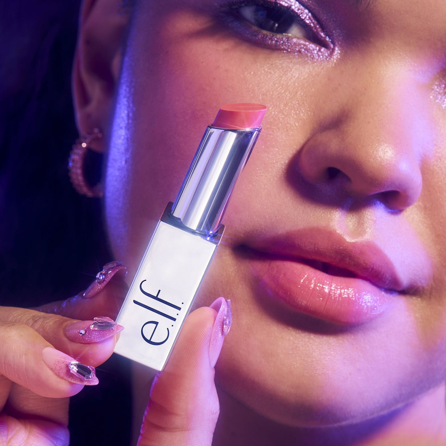 glow-reviver-lip-oil-stick-e7 072225_Breanna_SlipStick_1236_2000x2000_4adb6d91-4349-4c16-9f8e-036611f762d8.jpg