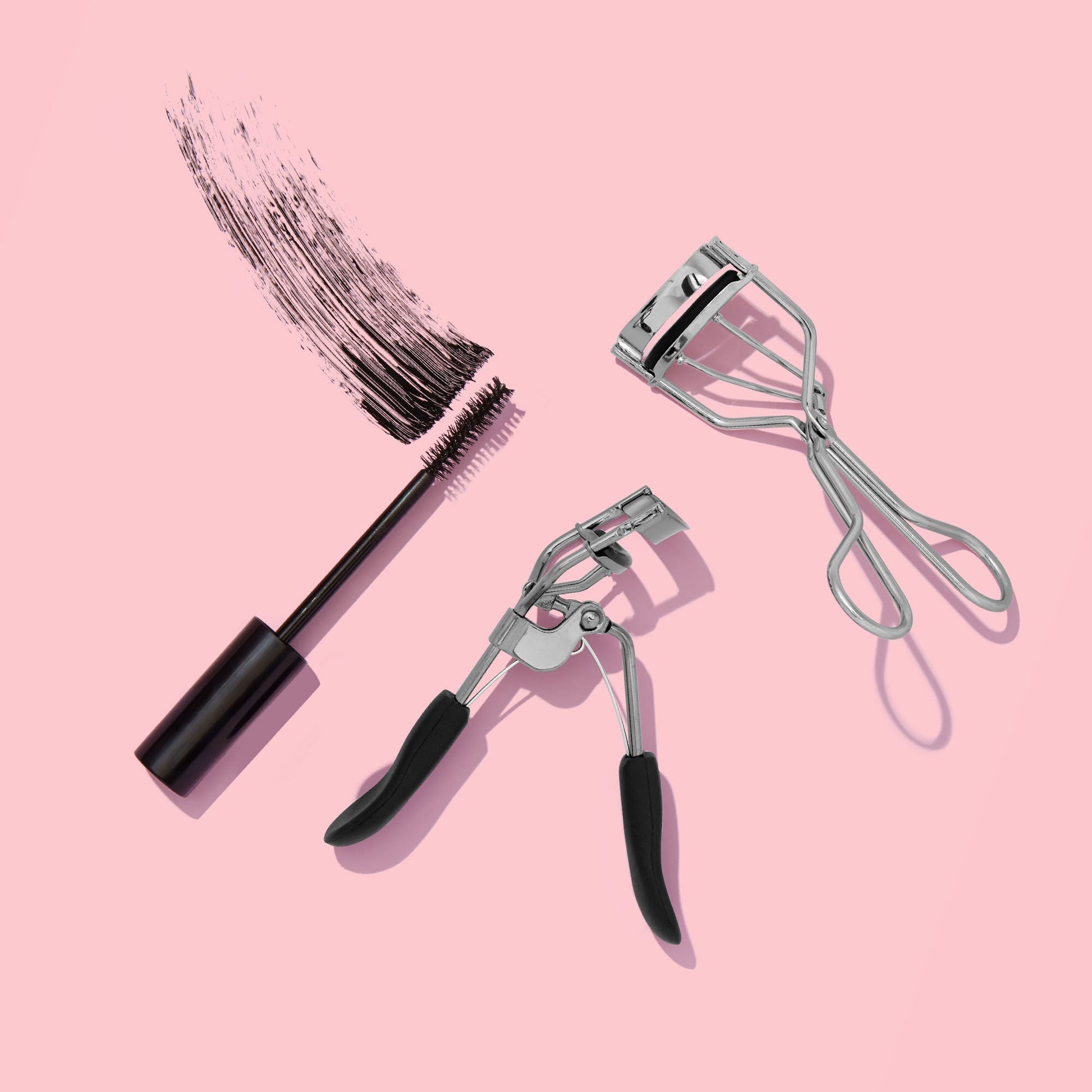 pro-eyelash-curler-u2 08192019_092019_SL_EyelashCurlersMascara_96055_IGF.jpg