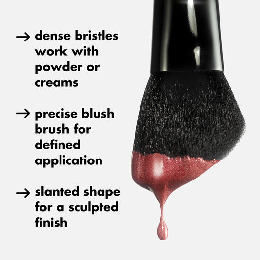 angled-blush-brush-q8 0823_PDP_BRUSHES_ANGLED_BLUSH_PRODUCT.jpg