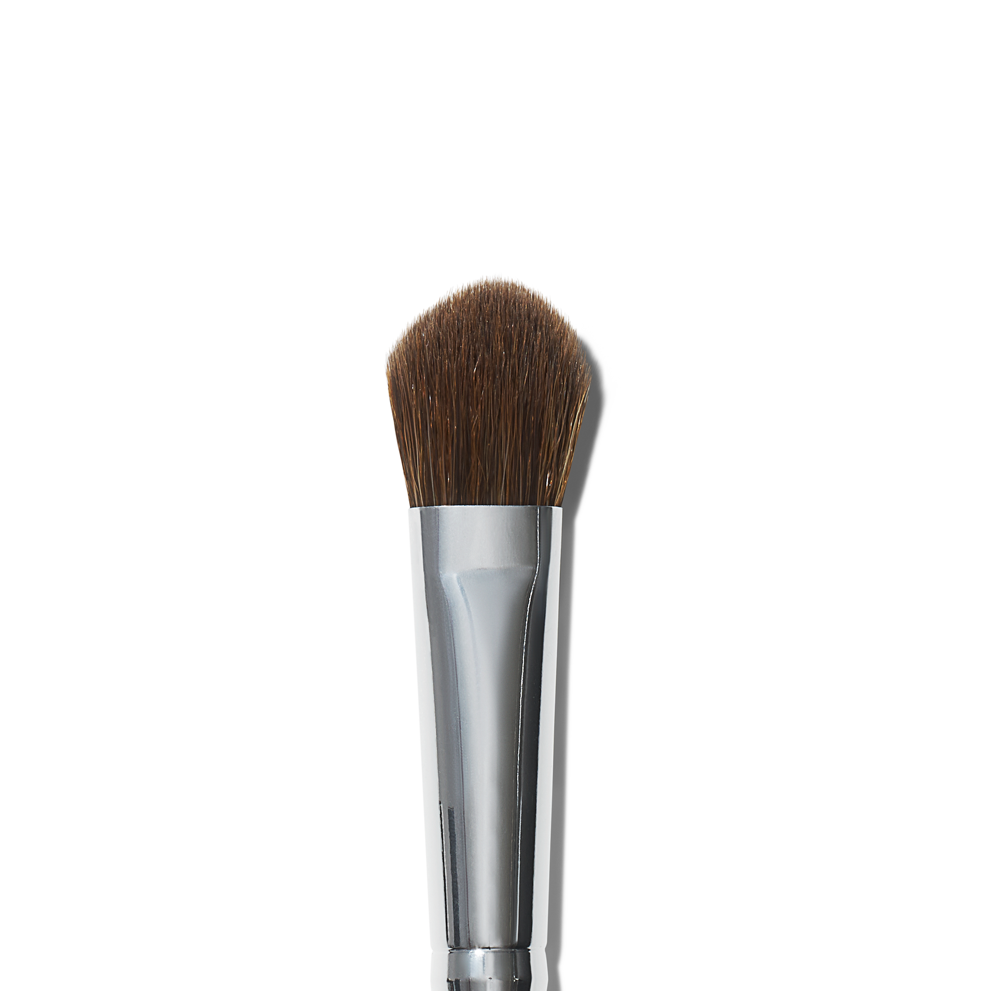 wide-tapered-eyeshadow-brush-n1 21994_MACRO_R.png