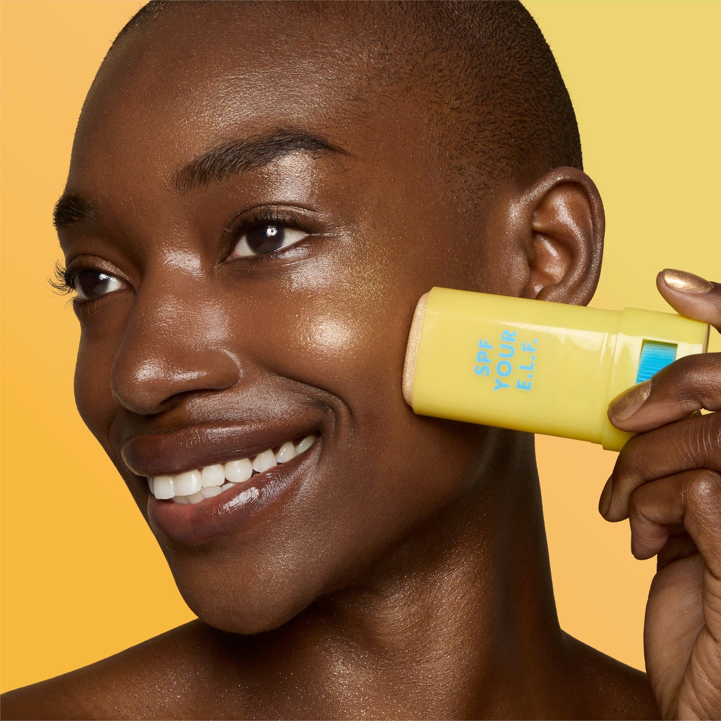suntouchable-invisi-stick-spf-50-glitz-n5 57109_SUNTOUCHABLES_INVISI_STICK_IYANNA_0124_V4.jpg