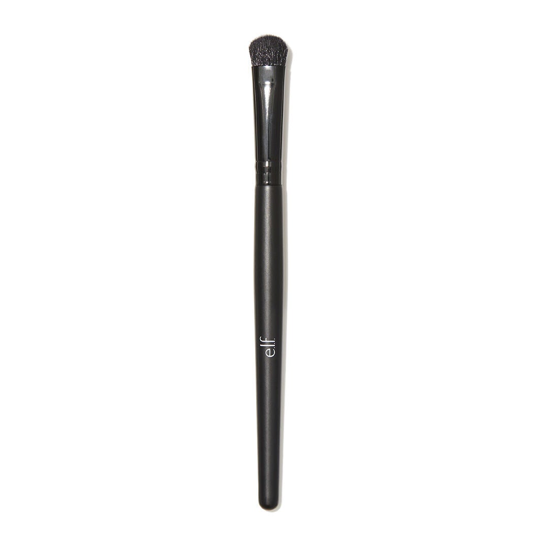 eyeshadow-c-brush-r8 84008_EyeshadowCBrush_v1wA.jpg