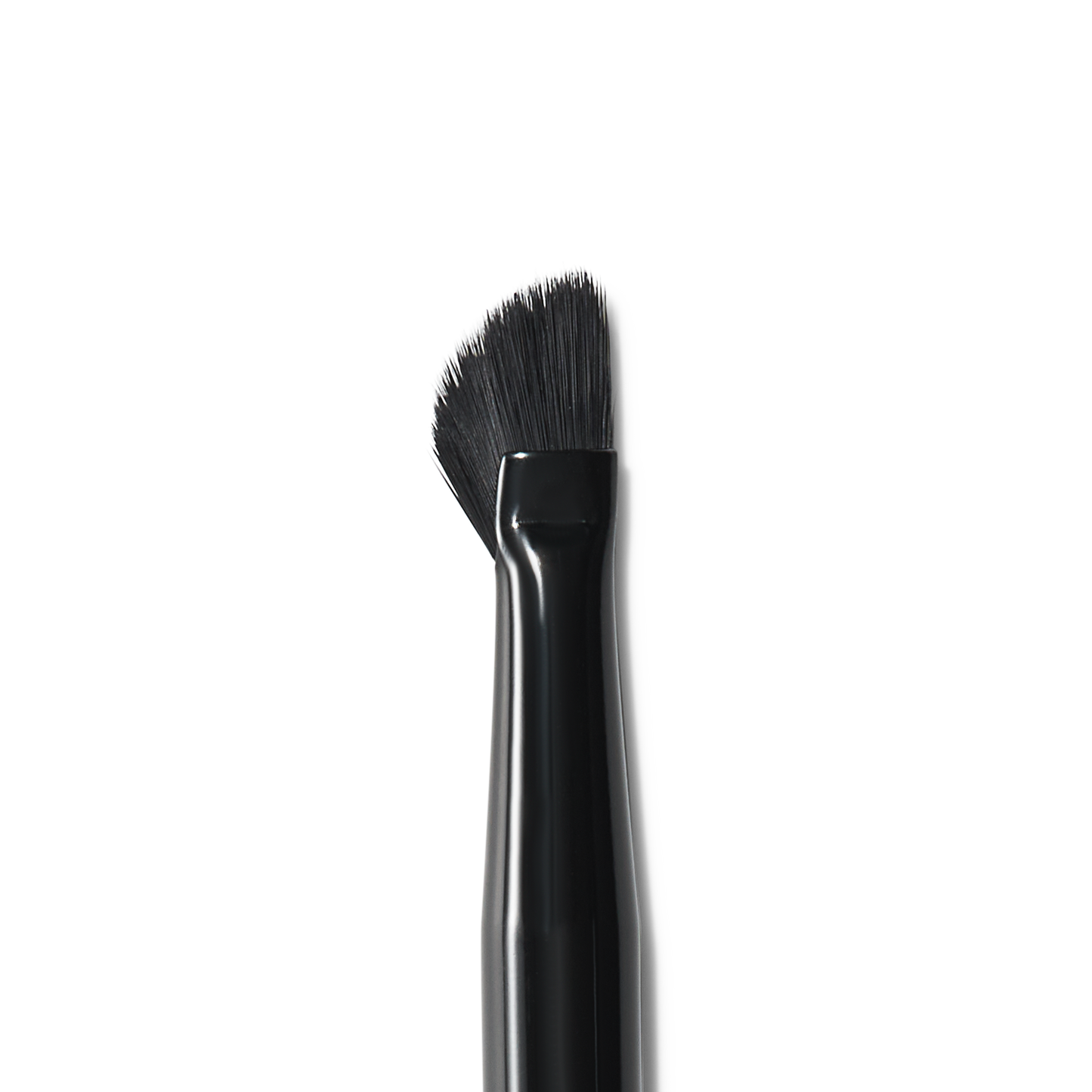 wing-it-liner-brush-x8 84091_MACRO_R.png