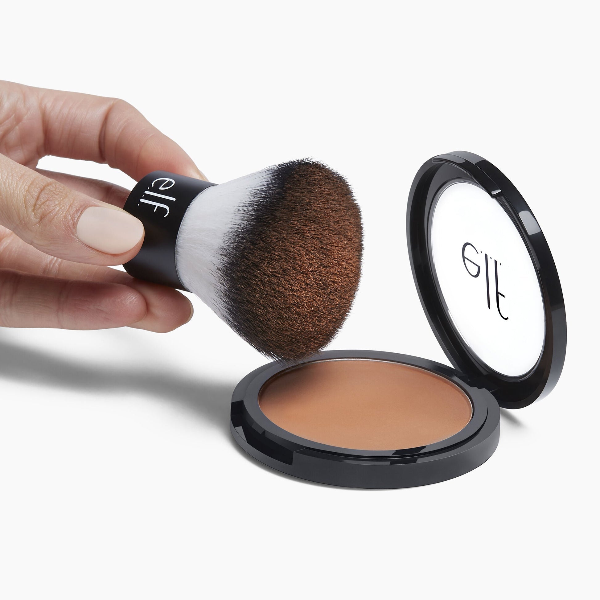 kabuki-makeup-brush-c6 85011_StudioKabuki_Brush_076_V2.jpg