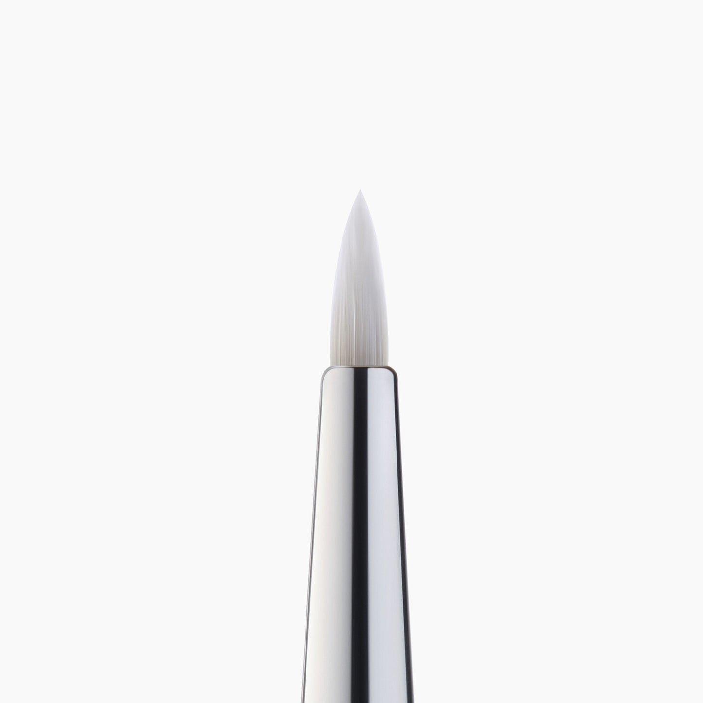 precision-dual-sided-eyebrow-brush-f2 85315_PrecisionEyelinerBrush_Macro_V2.jpg