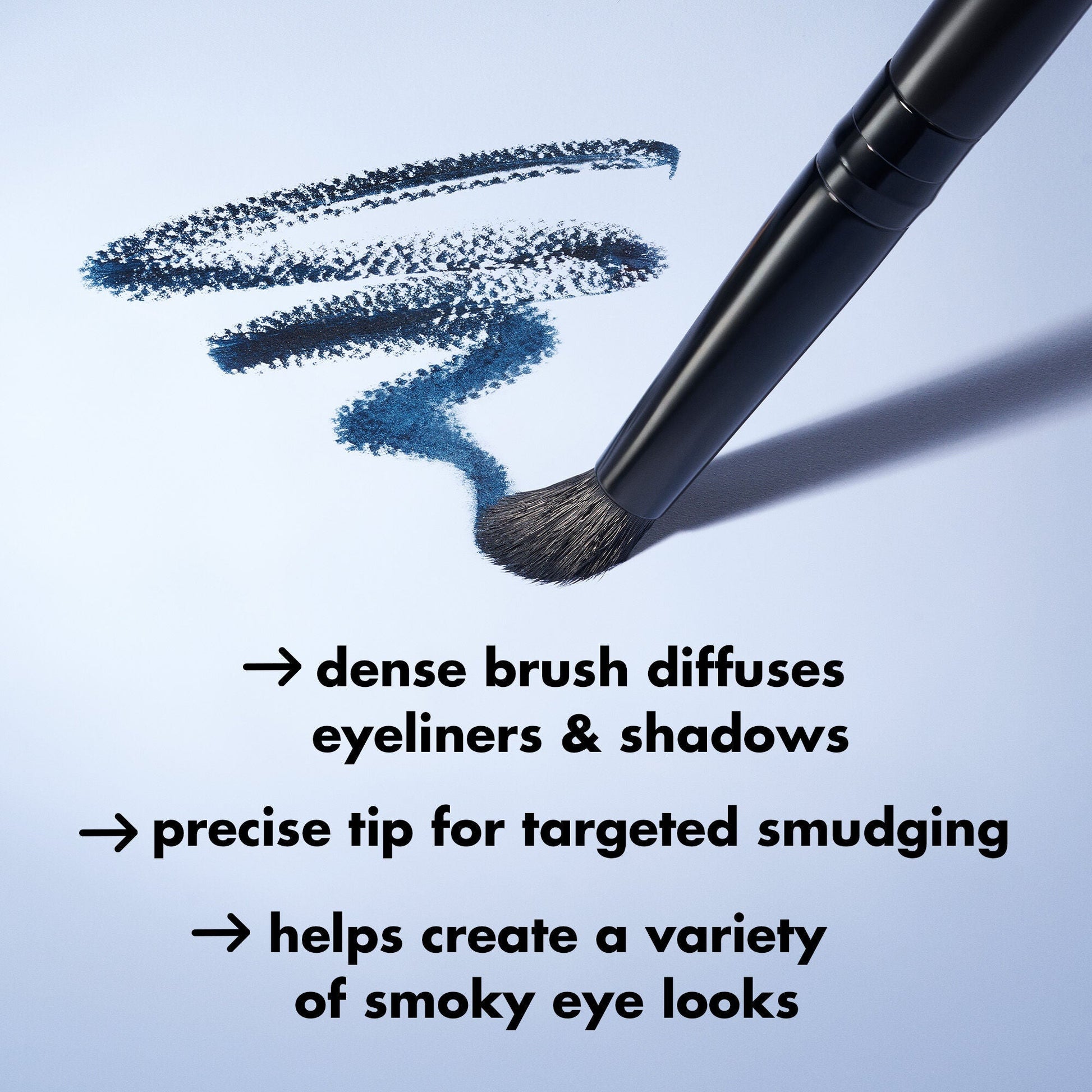 smudge-n-smoke-eyeliner-brush-k0 S25_EDUCATION_SMUDGE_N_SMOKE_EYELINER_BRUSH_PRODUCTINFO.jpg